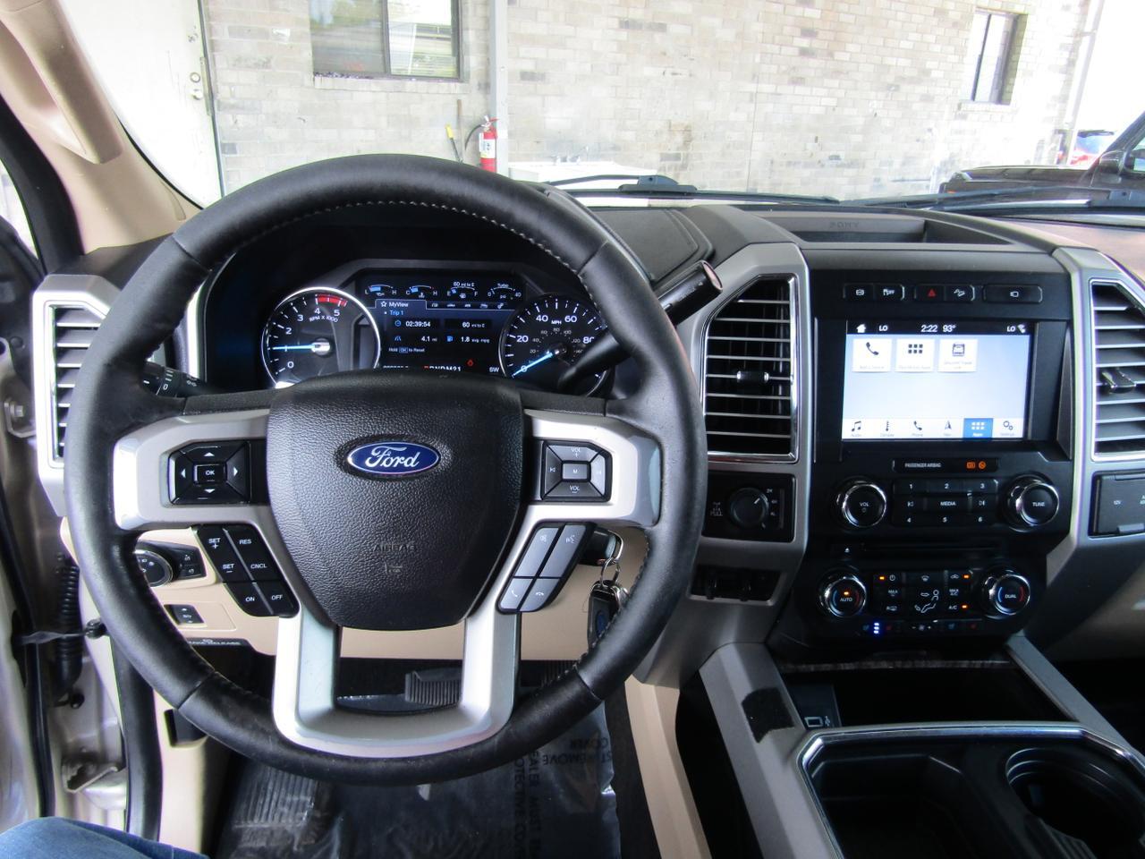 2017 Ford F-350 Platinum 4WD Crew Cab 8 Box Grand Prairie TX