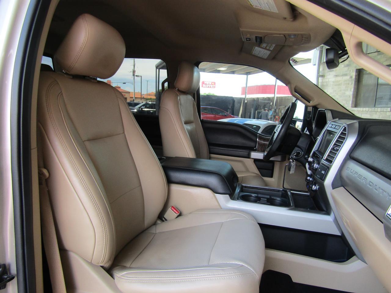 2017 Ford F-350 Platinum 4WD Crew Cab 8' Box Grand Prairie TX