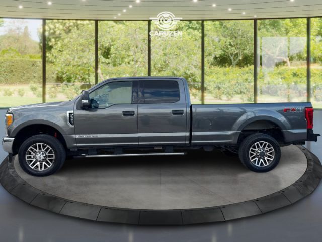 2017 Ford F-350 SD XLT Crew Cab 4WD Houston TX
