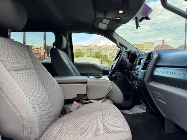 2017 Ford F-350 SD XLT Crew Cab 4WD Houston TX