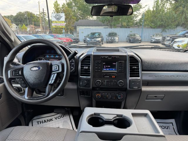 2017 Ford F-350 SD XLT Crew Cab 4WD Houston TX