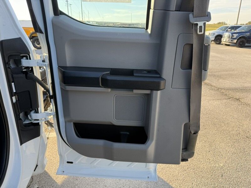 2017 Ford F-350 SRW 4x4 Cab & Chassis XL Collinsville OK