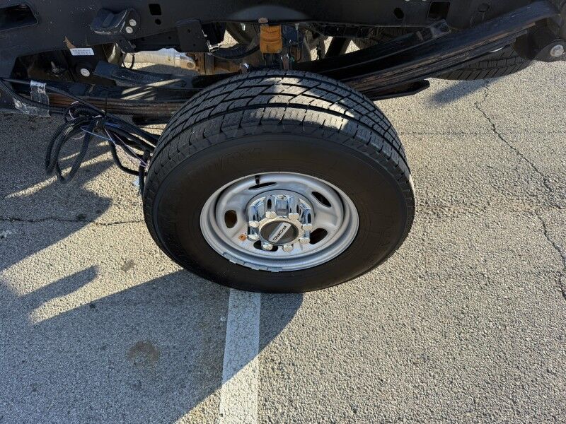 2017 Ford F-350 SRW 4x4 Cab & Chassis XL Collinsville OK