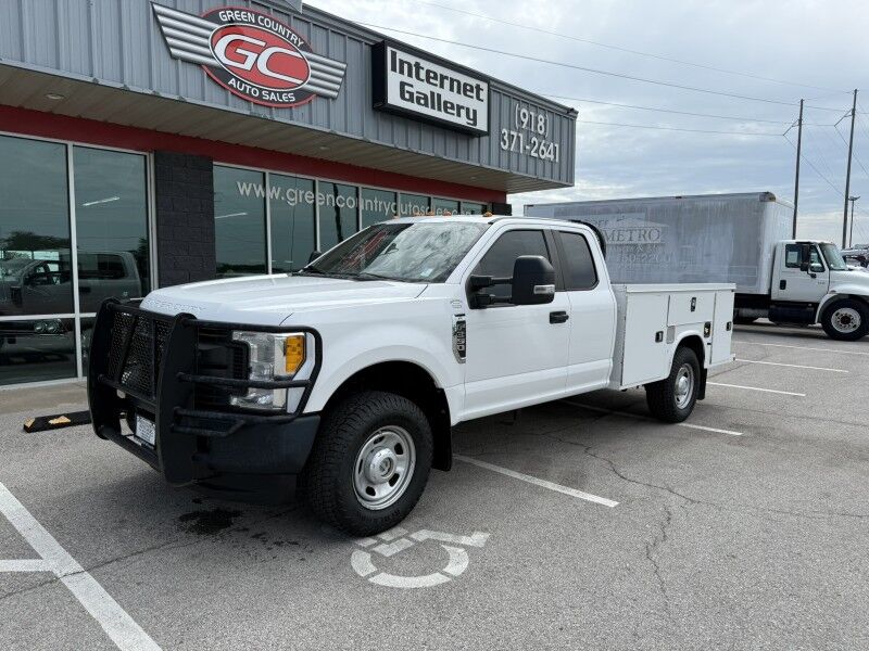 2017 Ford F-350 SRW 4x4 Utility XL Collinsville OK