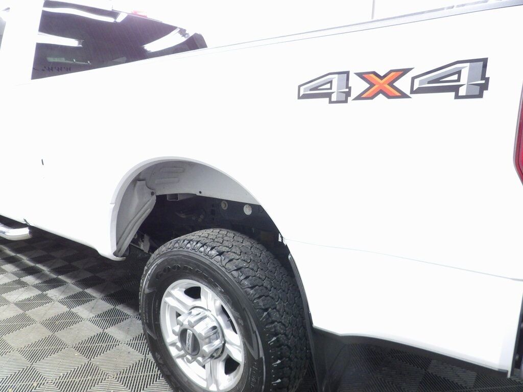 2017 Ford F-350 Super Duty 4x4 Crew Cab XLT SRW Fond du Lac WI