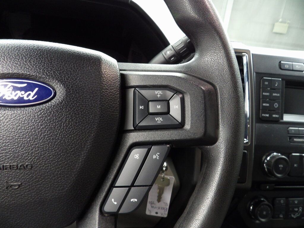 2017 Ford F-350 Super Duty 4x4 Crew Cab XLT SRW Fond du Lac WI