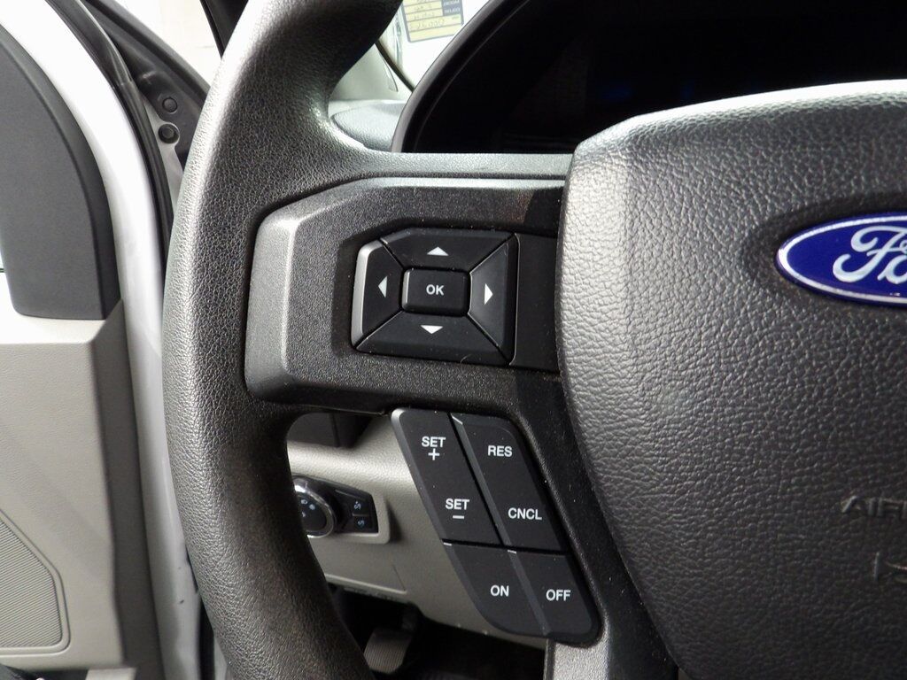 2017 Ford F-350 Super Duty 4x4 Crew Cab XLT SRW Fond du Lac WI