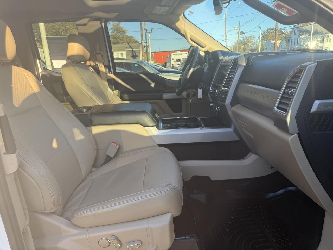 2017 Ford F-350 Super Duty Lariat 4x4 4dr SuperCab 8 ft. LB DRW Pickup Edison NJ