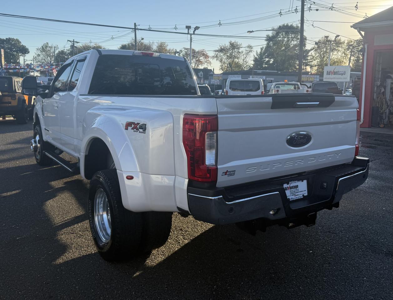 2017 Ford F-350 Super Duty Lariat 4x4 4dr SuperCab 8 ft. LB DRW Pickup Edison NJ