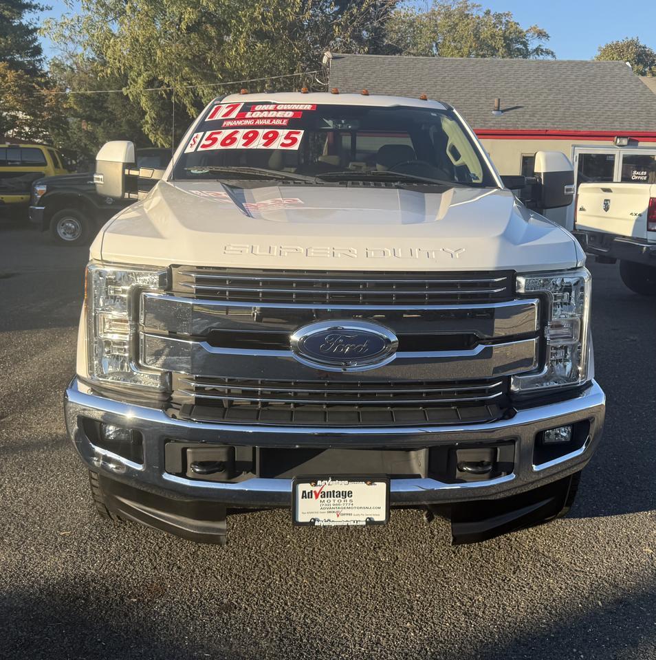 2017 Ford F-350 Super Duty Lariat 4x4 4dr SuperCab 8 ft. LB DRW Pickup