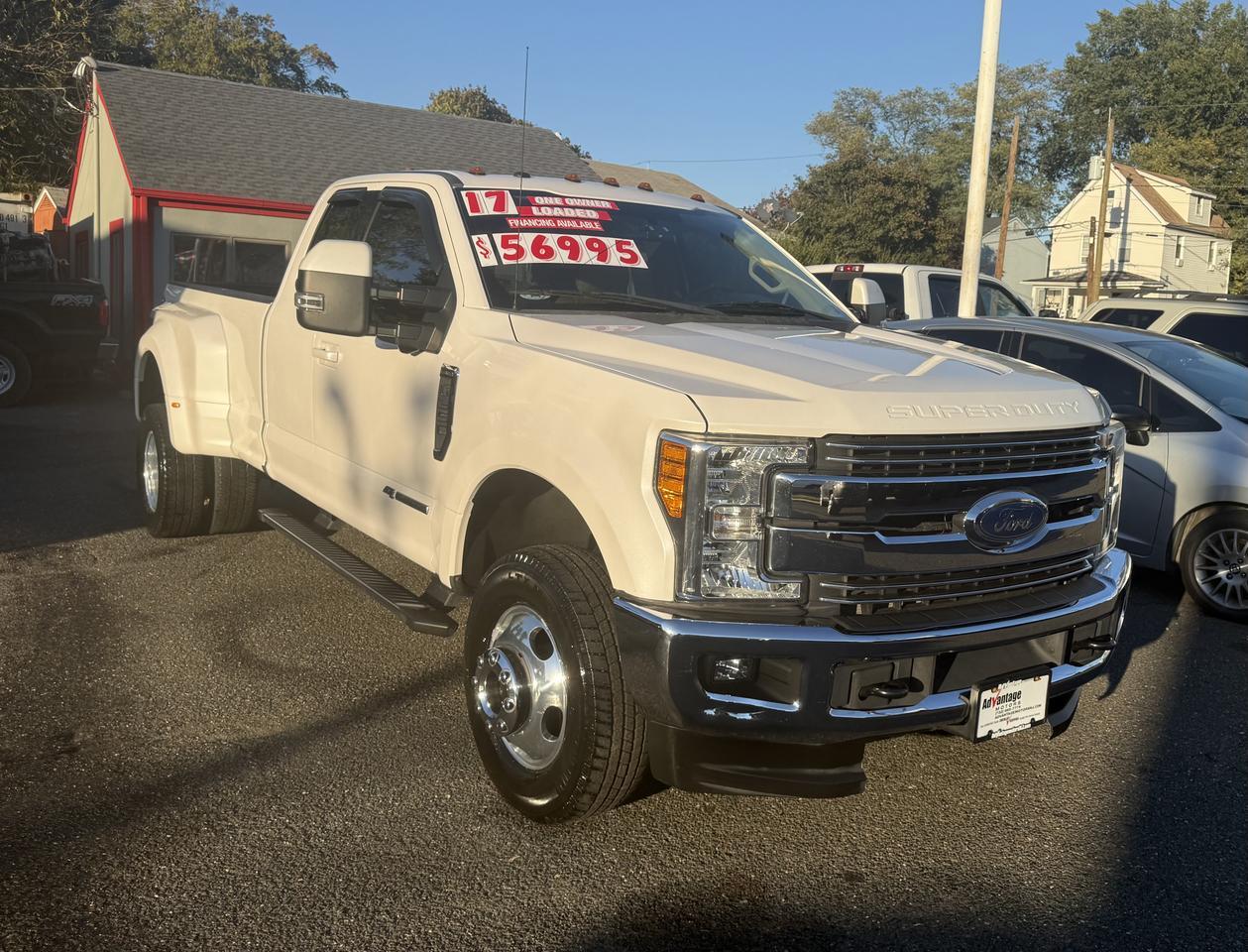 2017 Ford F-350 Super Duty Lariat 4x4 4dr SuperCab 8 ft. LB DRW Pickup