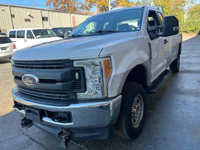 2017 Ford F-350 XL Bed w/Rear Doors