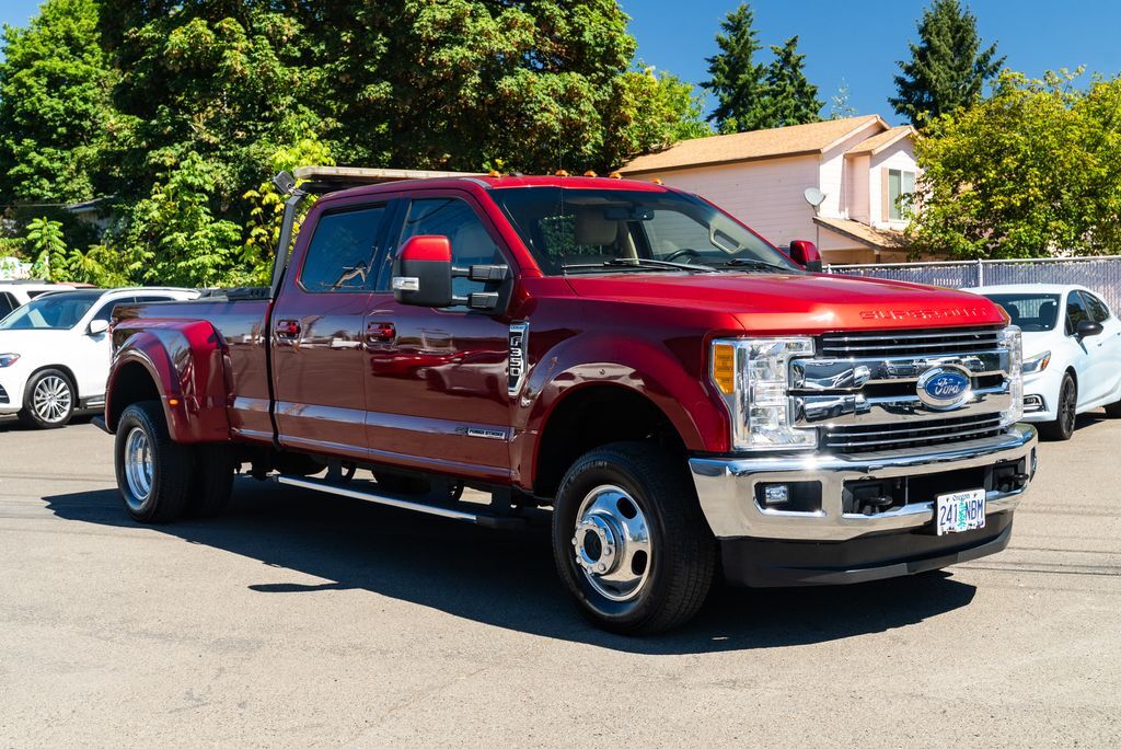 2017 Ford F-350SD Lariat