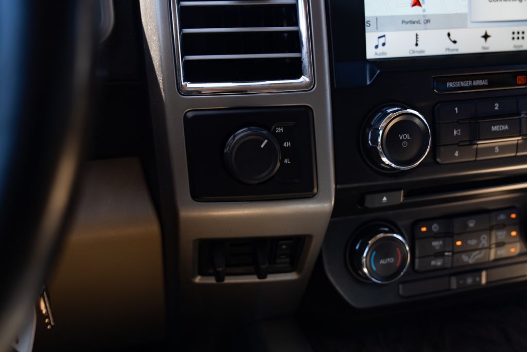2017 Ford F-350SD Lariat Milwaukie OR