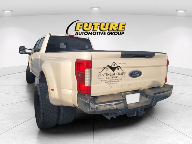 2017 Ford F-350SD Lariat
