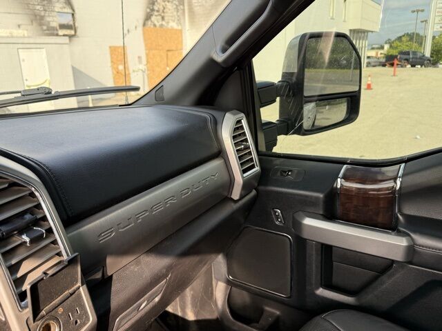 2017 Ford F-350SD Platinum Crestwood KY