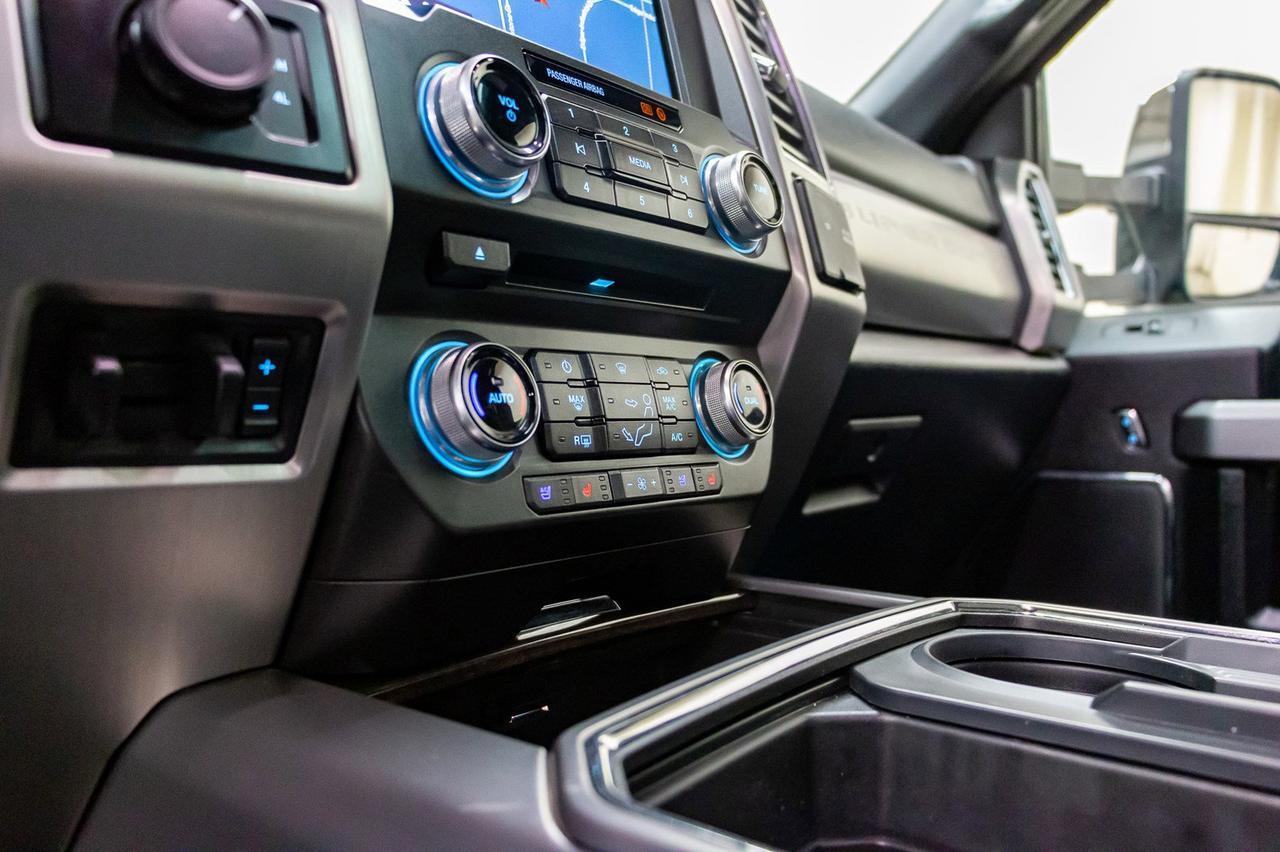 2017 Ford F-450 4x4 Crew Cab Platinum Dually Diesel Leather Roof Nav Red Deer AB