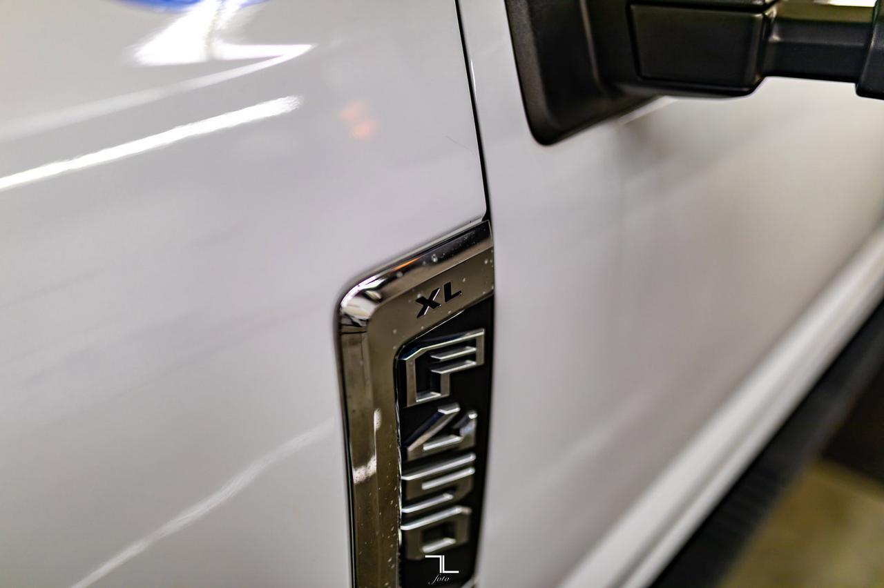 2017 Ford F-450 4x4 Crew Cab XL Dually Deck Red Deer AB