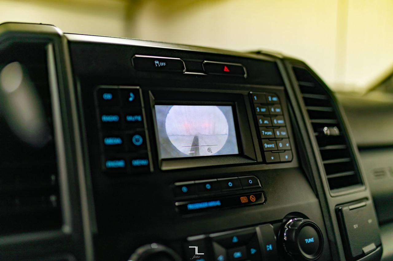 2017 Ford F-450 4x4 Crew Cab XL Dually Deck Red Deer AB