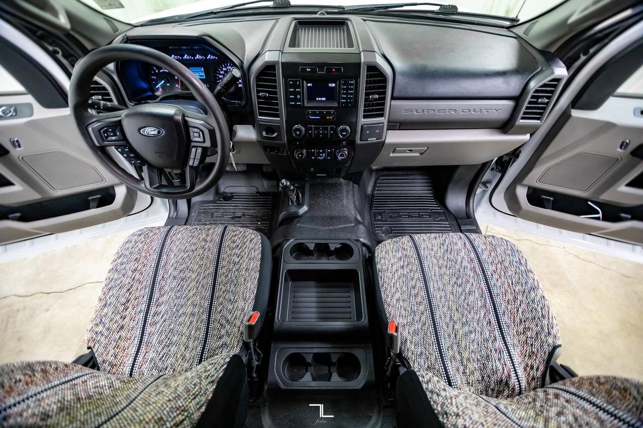 2017 Ford F-450 4x4 Crew Cab XL Dually Deck Red Deer AB