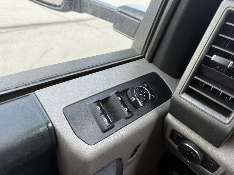 2017 Ford F-450 Diesel Utility w/ 3203 Auto Crane XL Collinsville OK