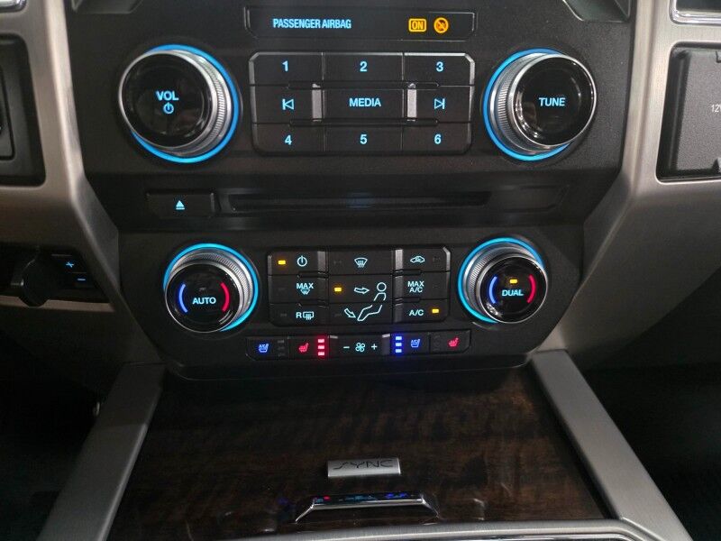 2017 Ford F-450 Platinum 4WD Dually GPS Camera Sunroof 19.5 Alcoa FREE WARRANTY Arlington TX