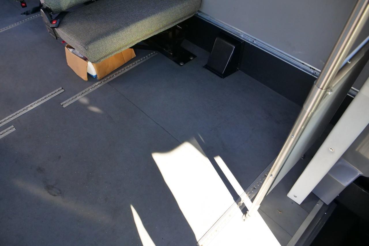 2017 Ford F-450 Super Duty Shuttle Bus / Wheelchair Accessible / DRW / DIESEL! Lincolnton NC