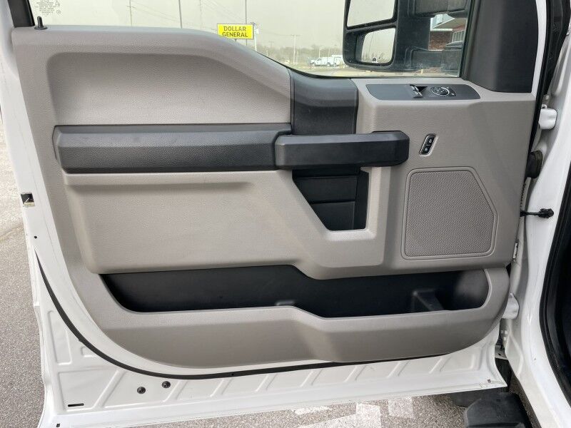 2017 Ford F-450 V10 4WD Box Truck 4x4 XL Collinsville OK