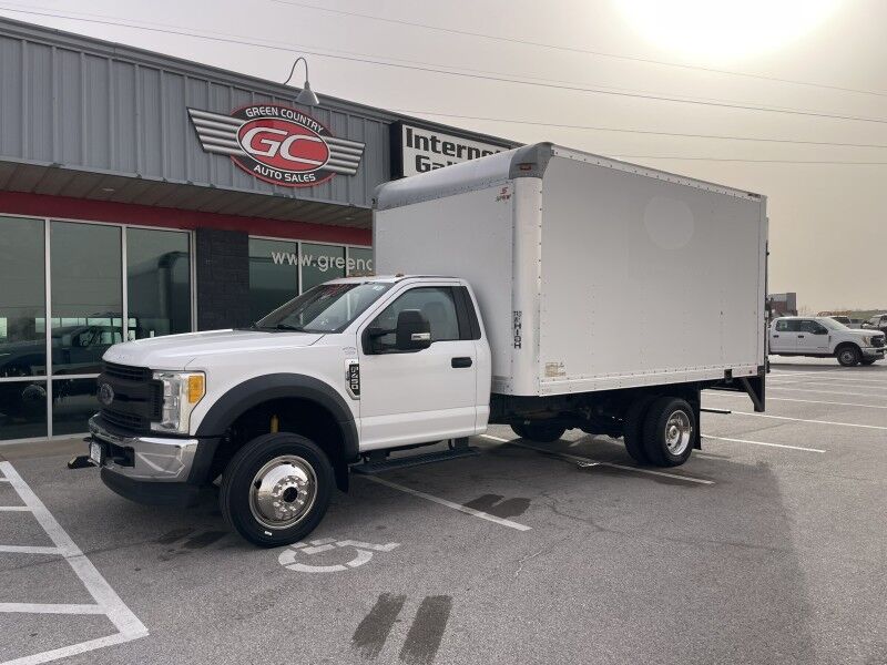 2017 Ford F-450 V10 4WD Box Truck 4x4 XL Collinsville OK