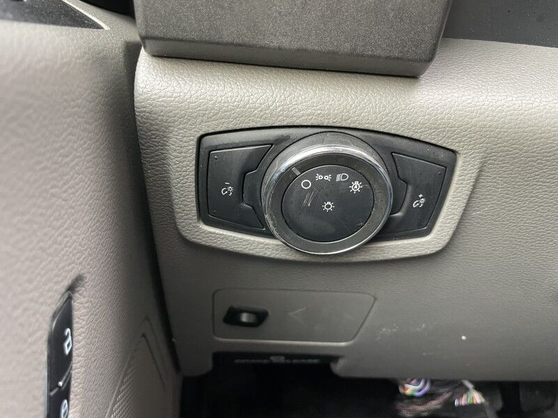 2017 Ford F-450 V10 4WD Box Truck 4x4 XL Collinsville OK