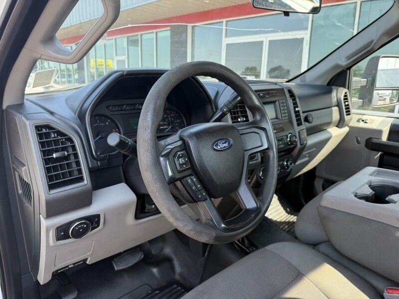 2017 Ford F-450 V10 4x4 Utility w/ Tommy Gate XL Collinsville OK