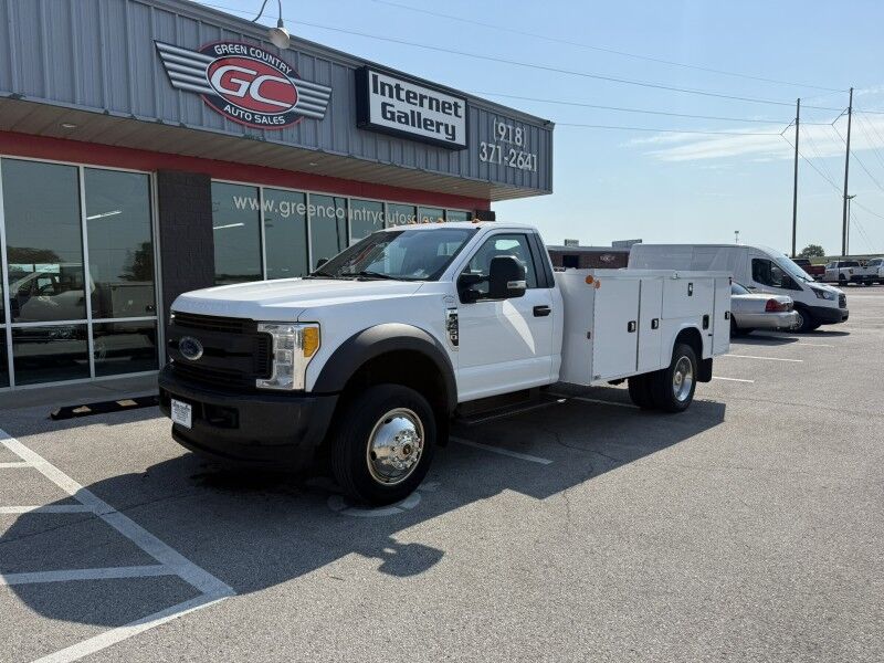 2017 Ford F-450 V10 4x4 Utility w/ Tommy Gate XL Collinsville OK