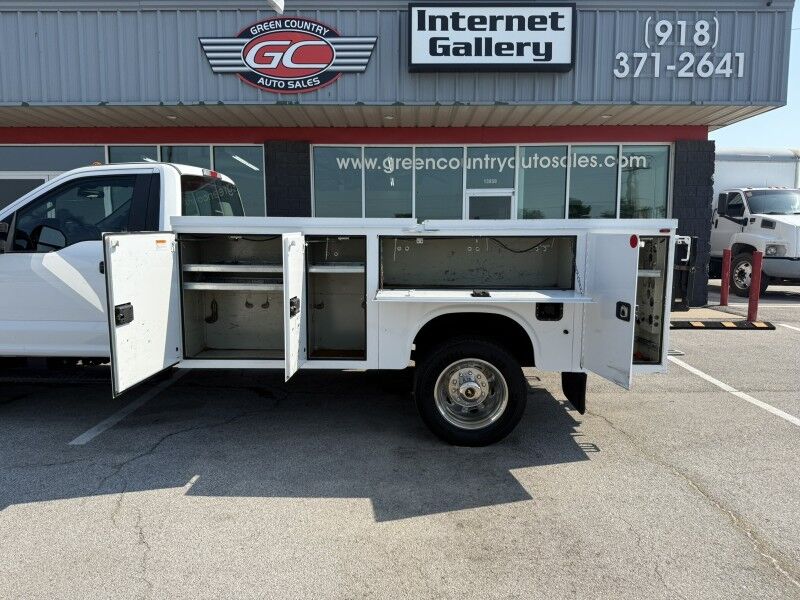 2017 Ford F-450 V10 4x4 Utility w/ Tommy Gate XL Collinsville OK