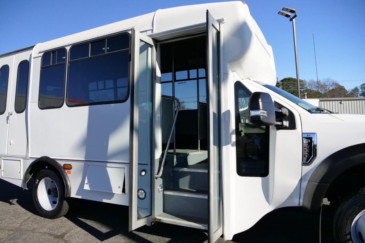 2017 Ford F-450SD Shuttle Bus / Wheelchair Accessible / DRW / DIESEL! Lincolnton NC