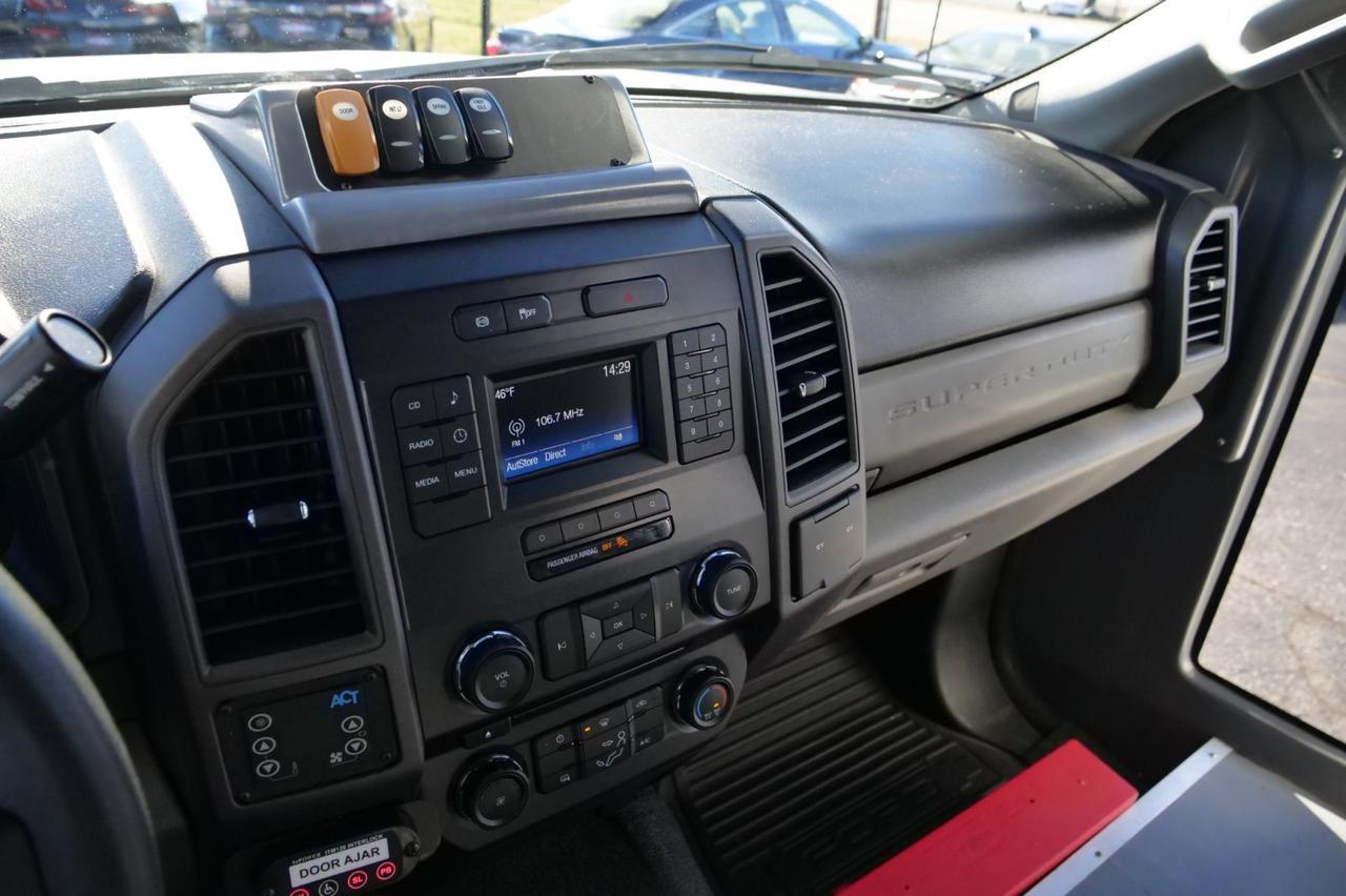 2017 Ford F-450SD Shuttle Bus / Wheelchair Accessible / DRW / DIESEL! Lincolnton NC