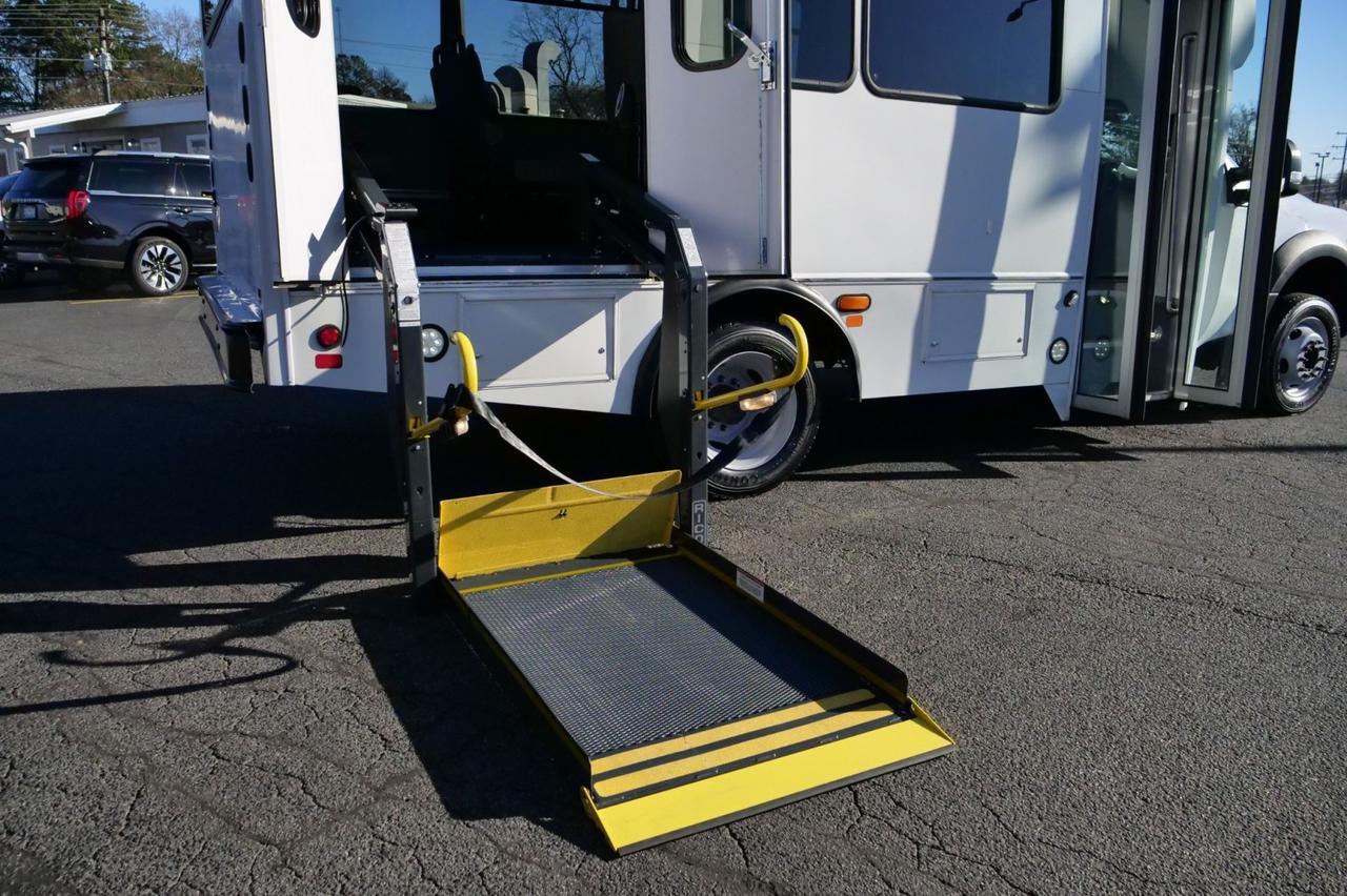 2017 Ford F-450SD Shuttle Bus / Wheelchair Accessible / DRW / DIESEL! Lincolnton NC