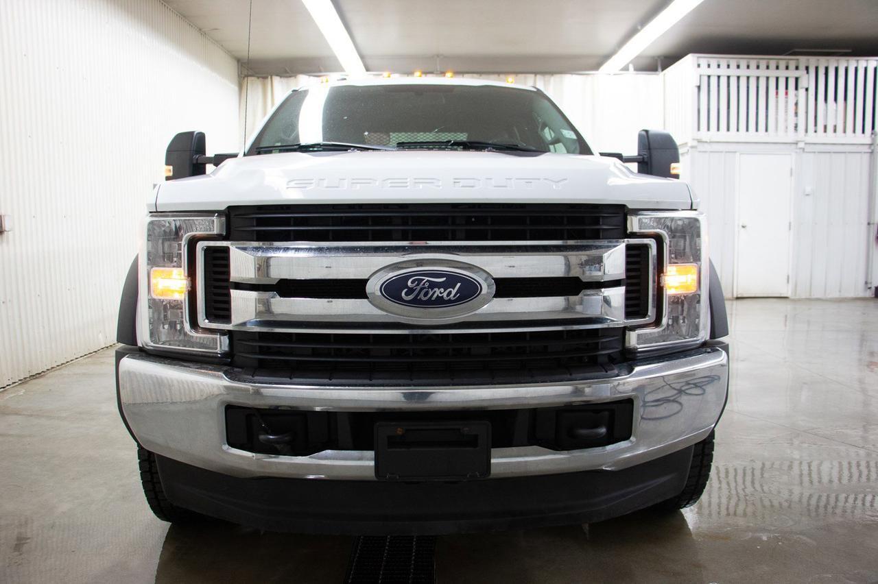 2017 Ford F-550 4x4 Crew Cab XLT Deck Diesel Red Deer AB