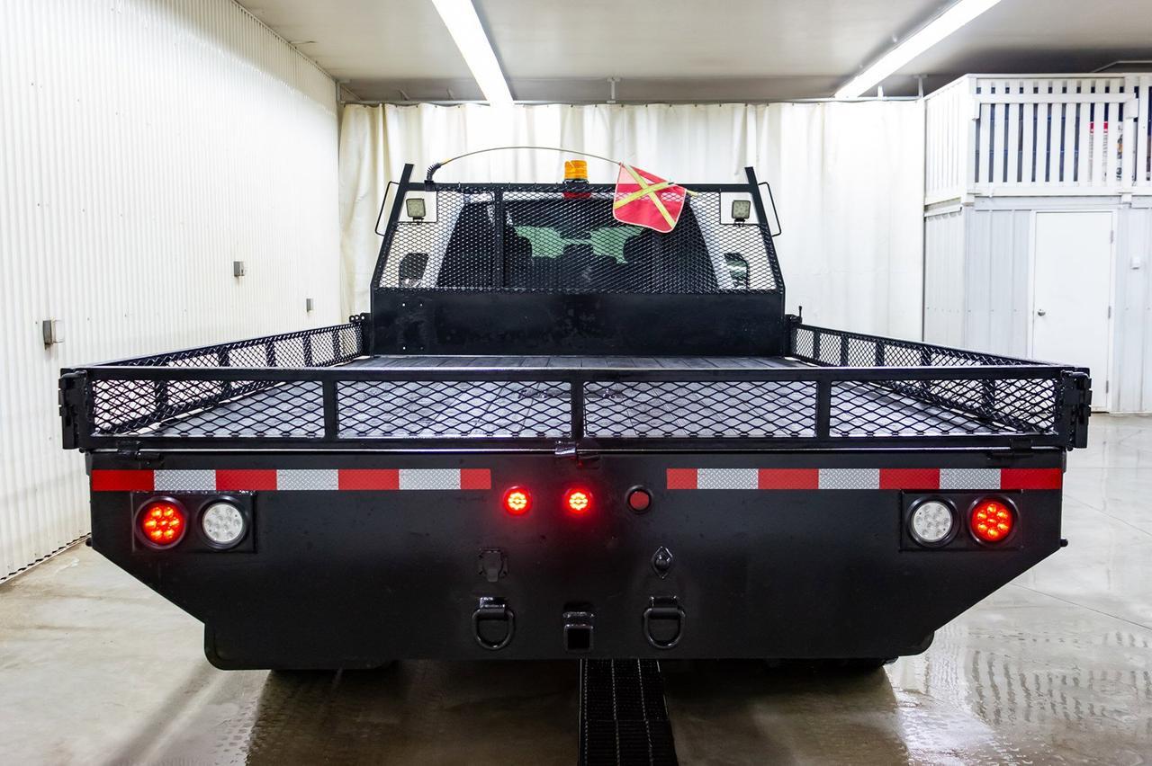 2017 Ford F-550 4x4 Crew Cab XLT Deck Diesel Red Deer AB