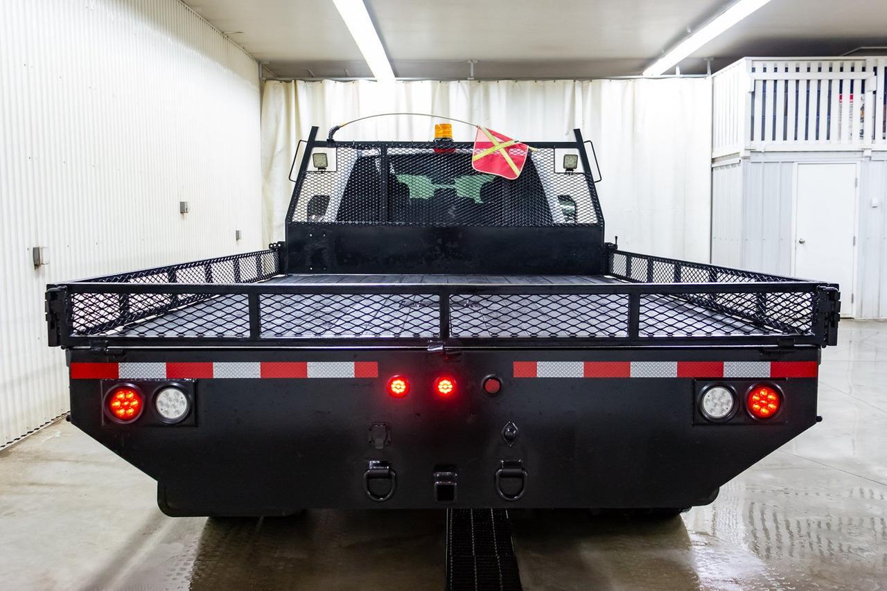 2017 Ford F-550 4x4 Crew Cab XLT Deck Diesel Red Deer AB