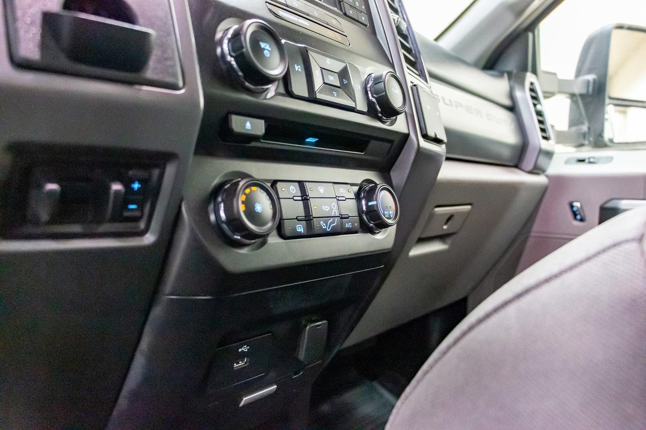 2017 Ford F-550 4x4 Crew Cab XLT Deck Diesel Red Deer AB