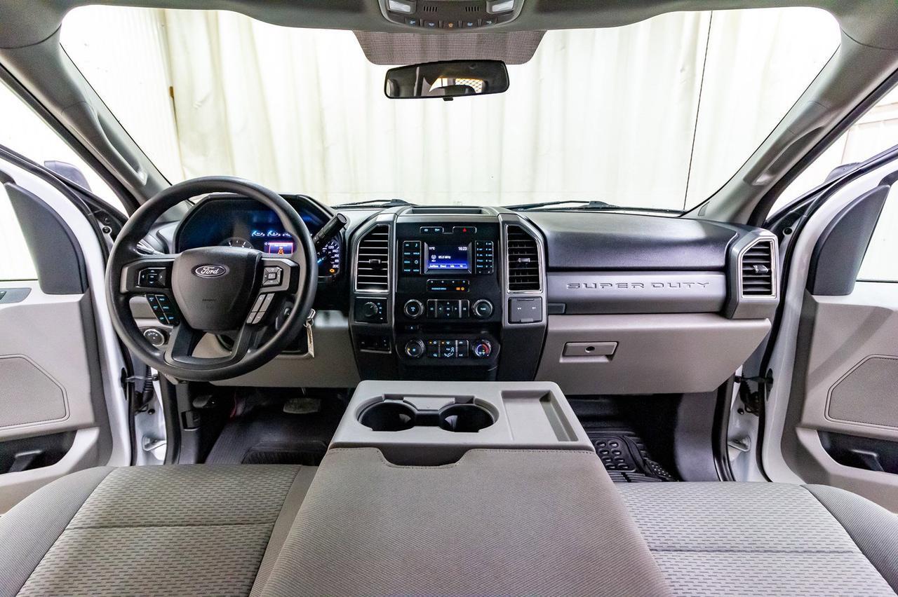 2017 Ford F-550 4x4 Crew Cab XLT Deck Diesel Red Deer AB