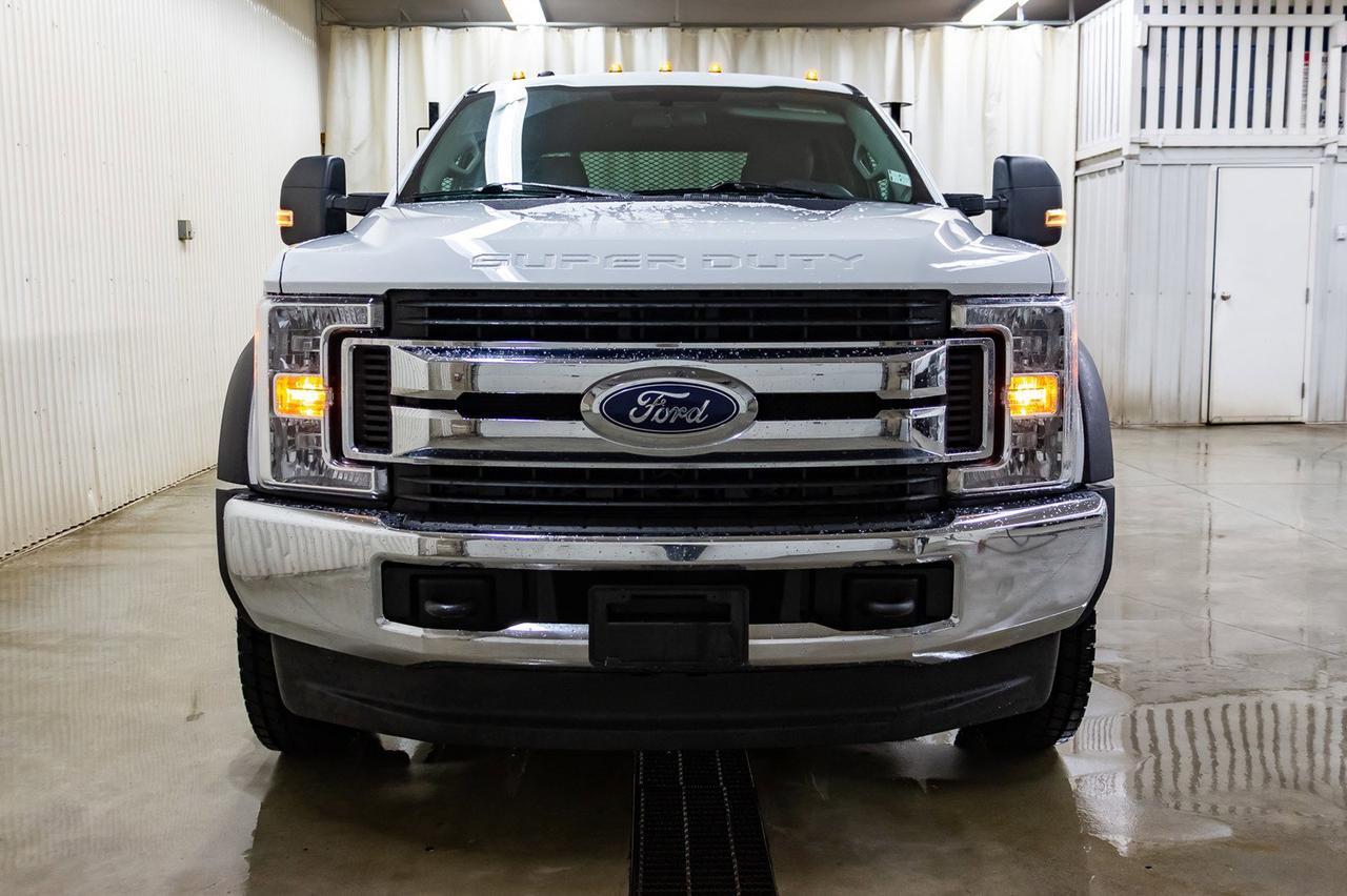 2017 Ford F-550 4x4 Crew Cab XLT Deck Diesel Red Deer AB