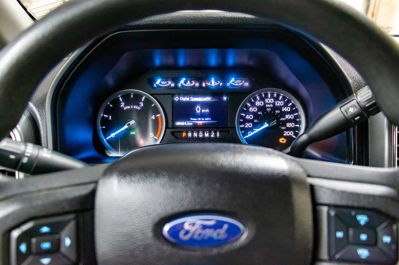 2017 Ford F-550 4x4 Crew Cab XLT Deck Diesel Red Deer AB