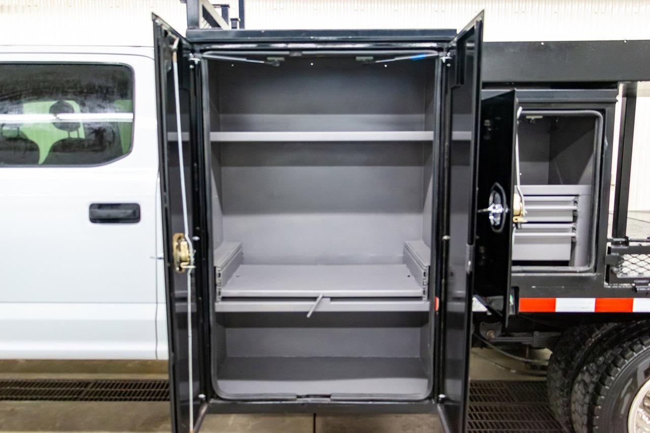 2017 Ford F-550 4x4 Crew Cab XLT Deck Diesel Red Deer AB