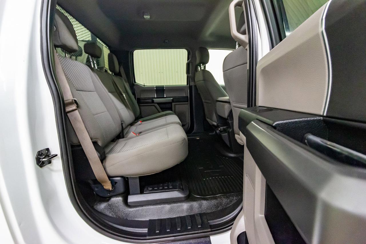 2017 Ford F-550 4x4 Crew Cab XLT Deck Diesel Red Deer AB