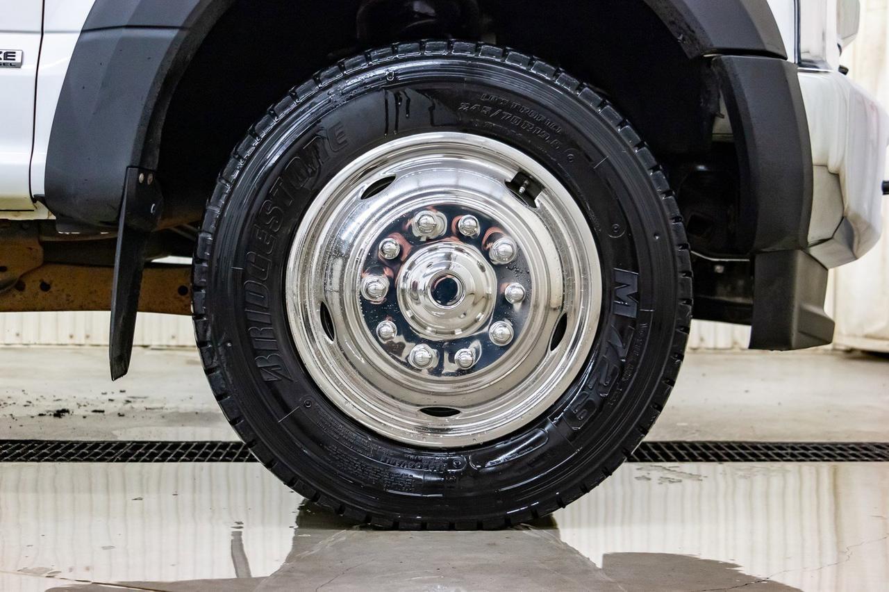 2017 Ford F-550 4x4 Crew Cab XLT Deck Diesel Red Deer AB