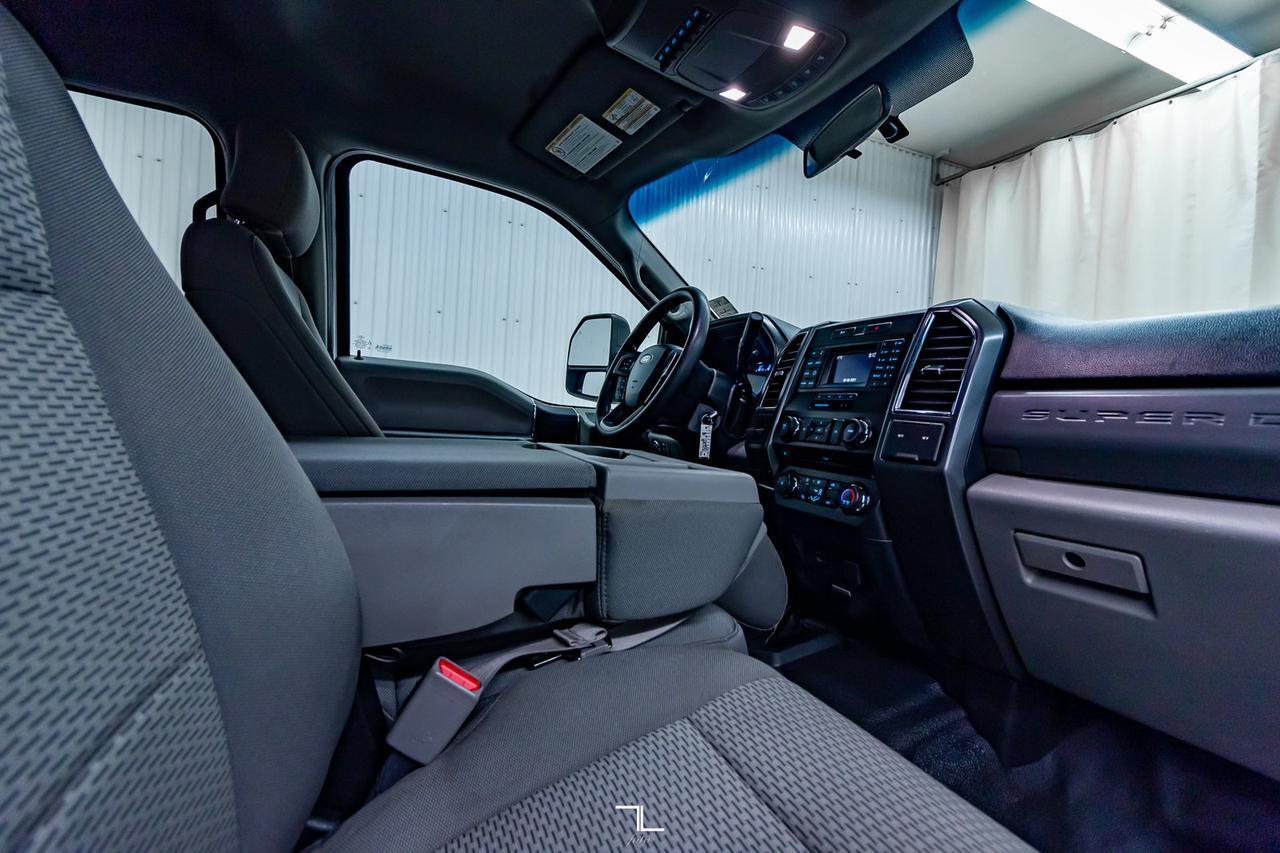2017 Ford F-550 4x4 Crew Cab XLT Deck Red Deer AB