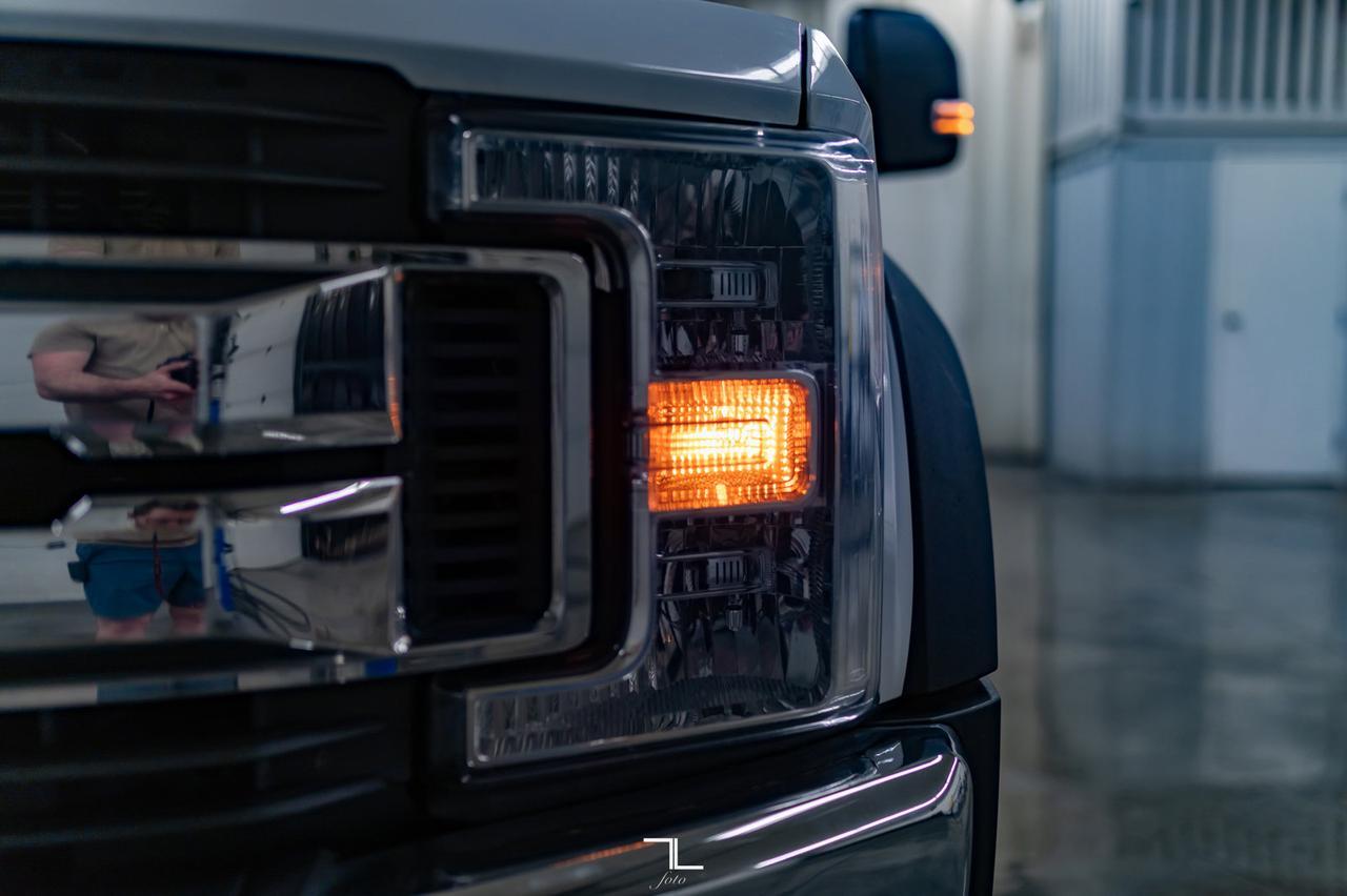 2017 Ford F-550 4x4 Crew Cab XLT Deck Red Deer AB