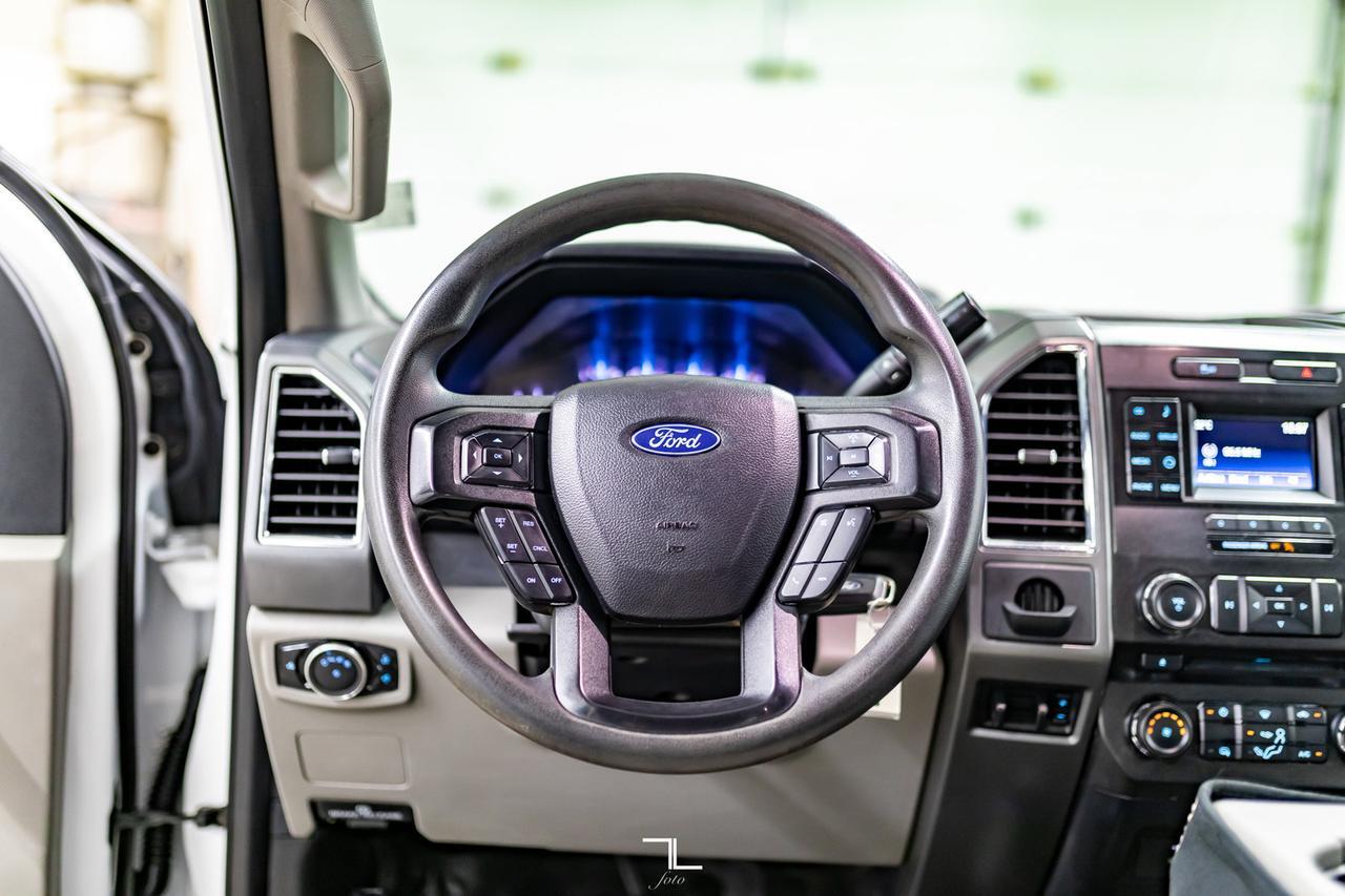 2017 Ford F-550 4x4 Crew Cab XLT Deck Red Deer AB