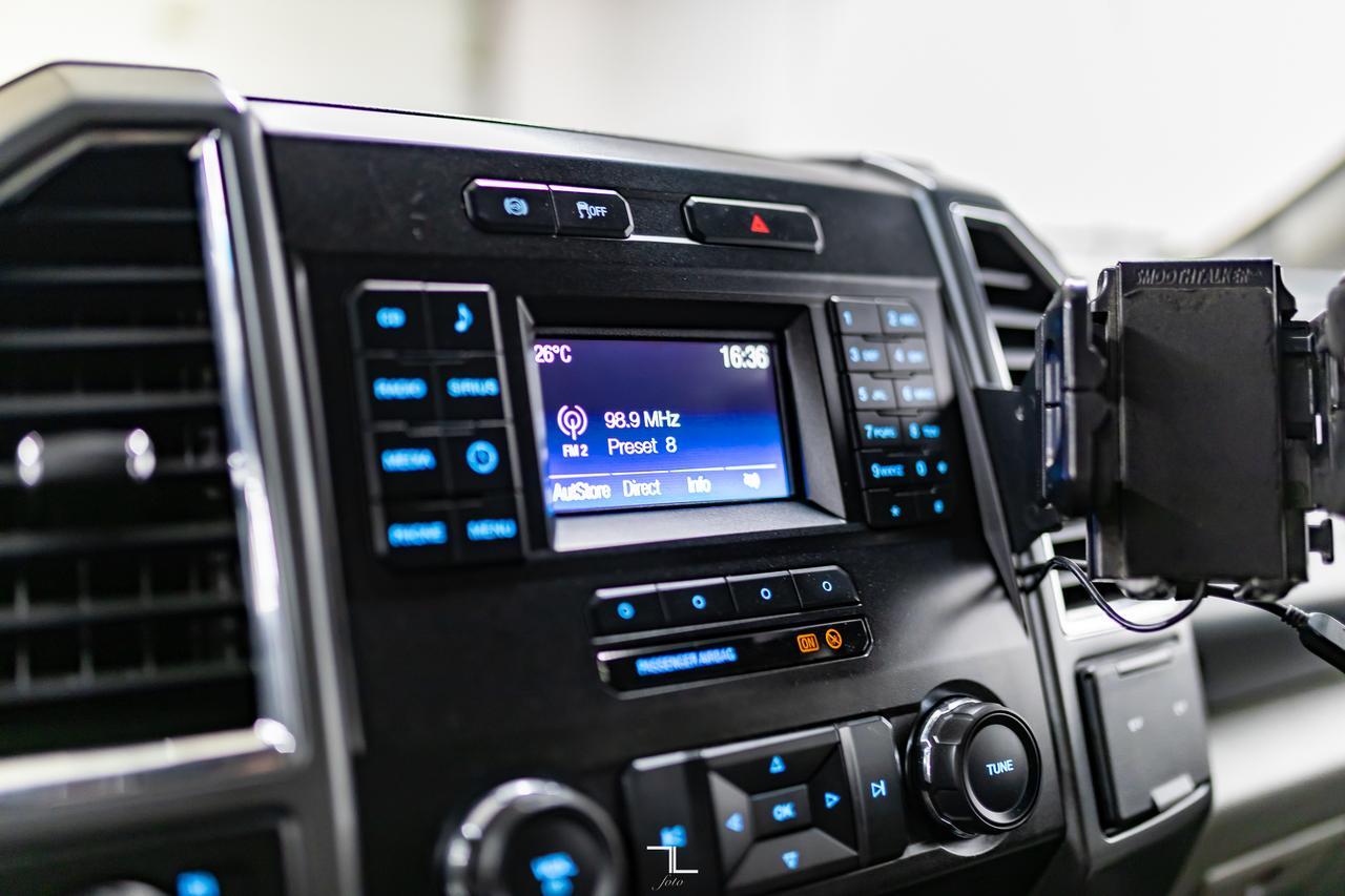 2017 Ford F-550 4x4 Crew Cab XLT Diesel Dually Deck Red Deer AB